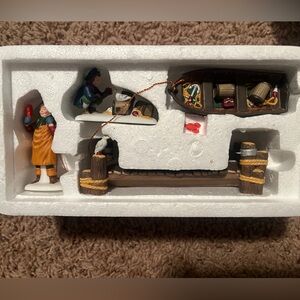Department 56 "New England Village" - LOBSTER TRAPPERS